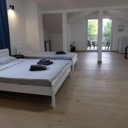Natali 4*